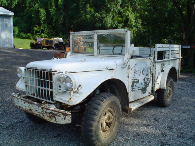 Found This "52" M-37
Truck is in good condition, needs brake work, Paint, Top,and Seat Covers.
Everything is in working order on this truck.
At this time I have No plans to completely Re-build this truck.
