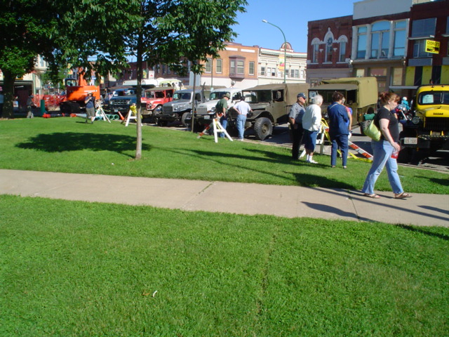 Iowa 08
Town Square
