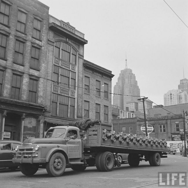 Dodge Semi loaded with Flatheads Early Fifties
