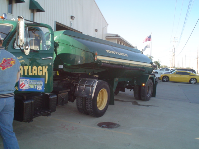 1960 Mack B 61
