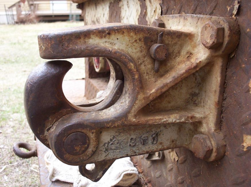 Pintle Hitch
Photo courtesy of Hollister Madsen
