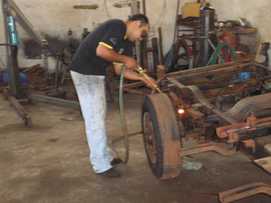  Danilo is removing parts that dont belong to the frame
