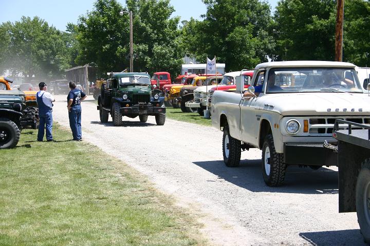 Lining up for the trail ride
